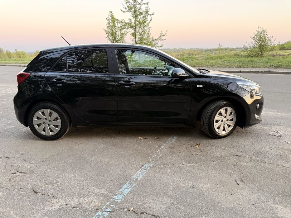 Kia Rio 2017 року