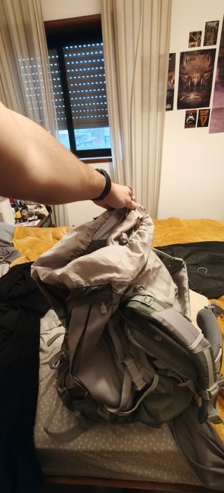 Mochila de trekking 70 litros Karrimor