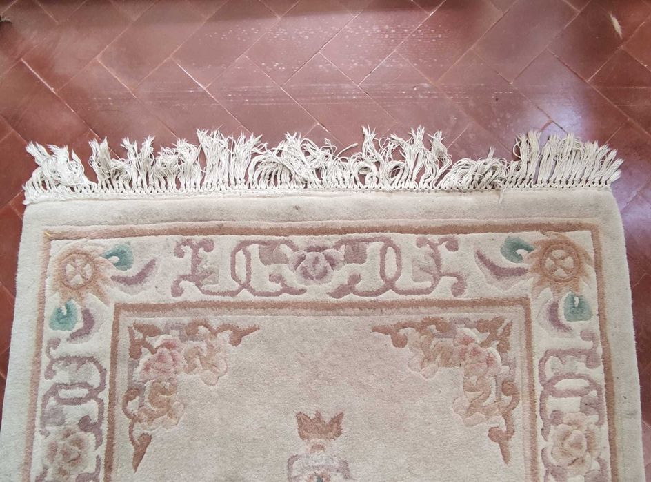 Tapete cor creme floral