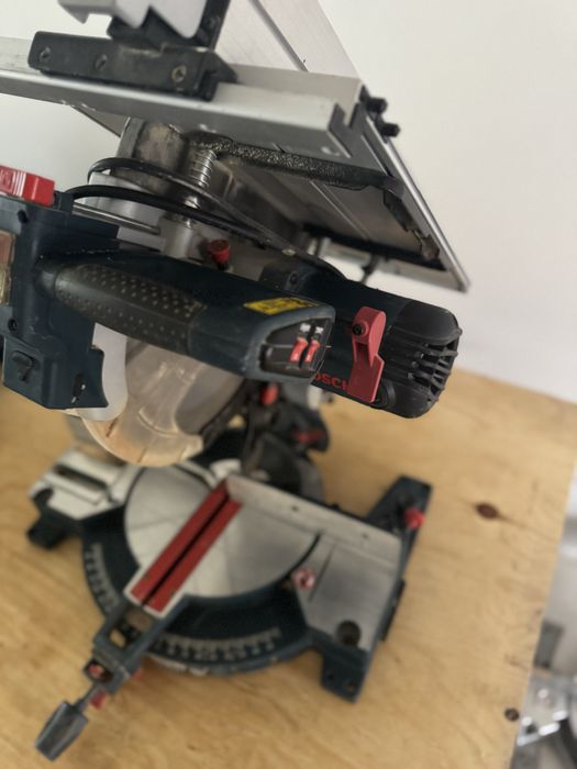 Piła BOSCH gtm 12JL