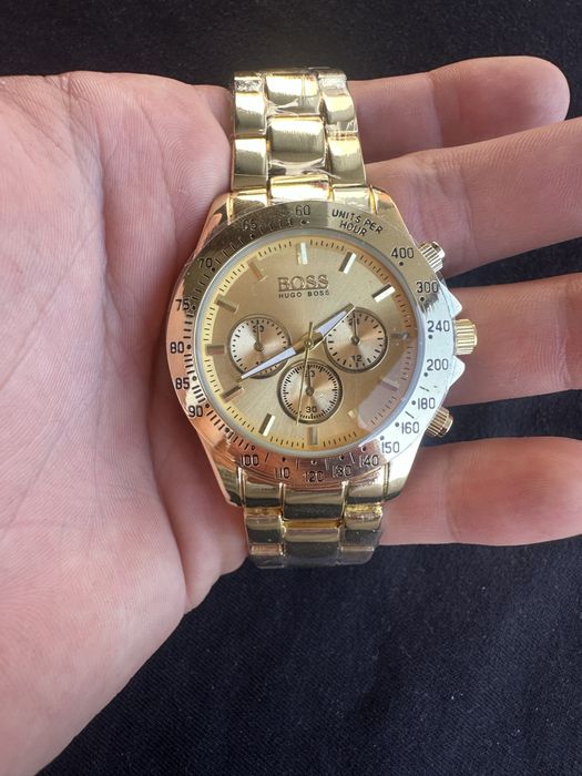 Zloty zegarek Hugo Boss