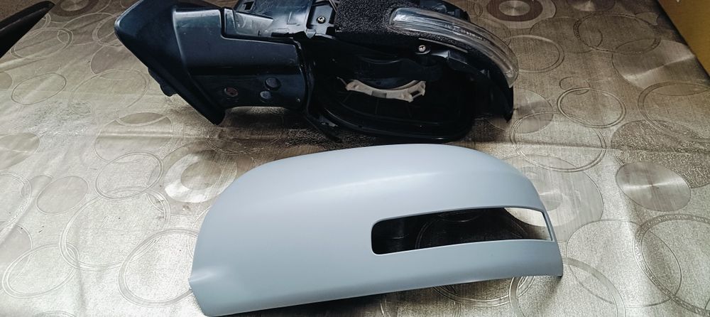 Lusterko zewnętrzne Lewe.