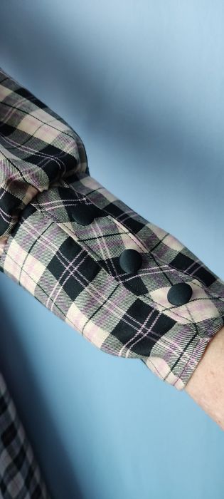 Sukienka  z wiskozy w kratkę roz. 4042/44