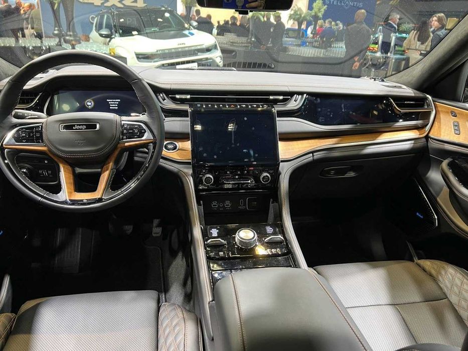 Jeep Grand Cherokee WL V 5 USAkonwersja Język Polski kodowanie dojazd