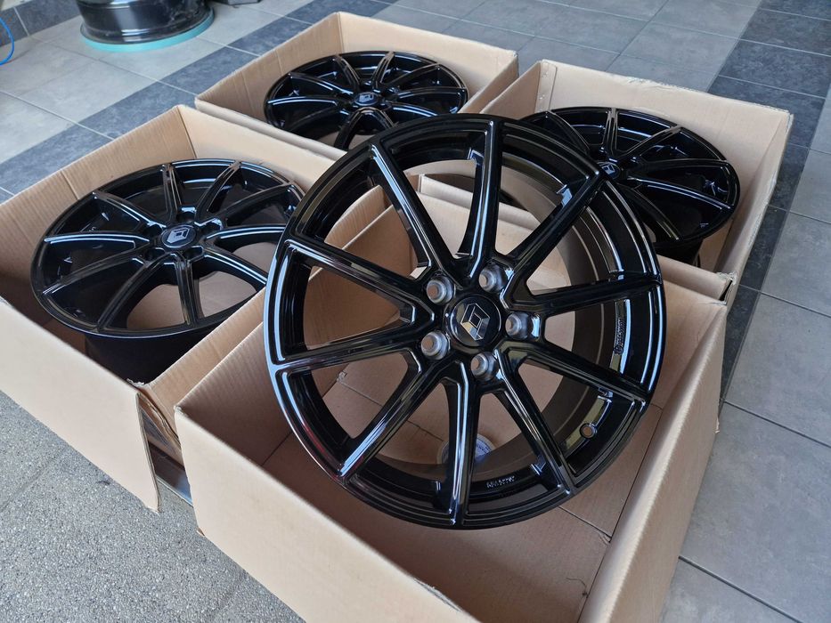 Alufelgi 17 5x114,3 Renault Kadjar Laguna Megane Talisman Koleos 707#