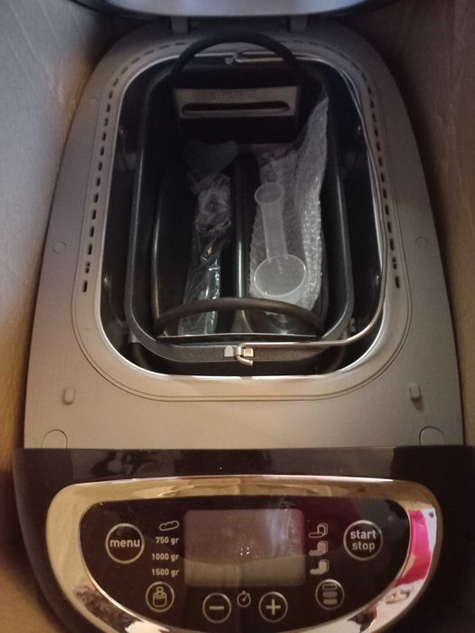 Urządzenie do pieczenia pieczywa