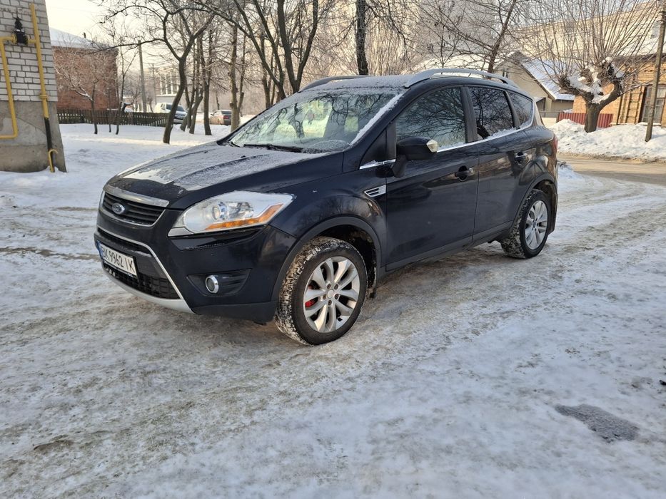 FORD KUGA 4×4 avtomat