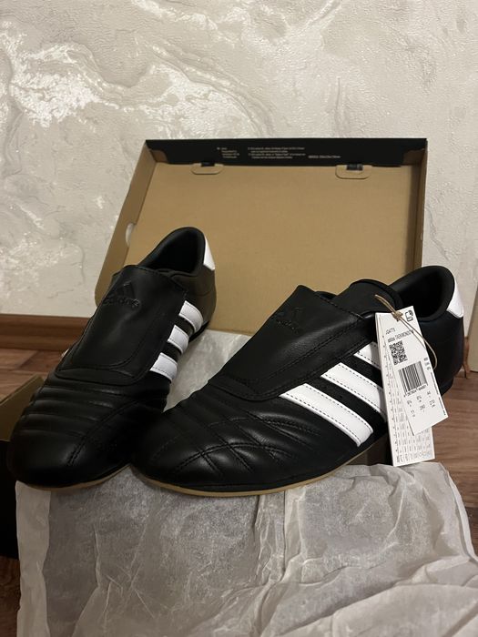 Кросівки Adidas Taekwondo оригінал з Німеччини