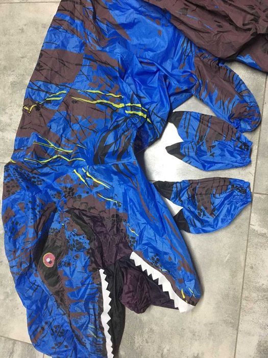 nadmuchiwany kostium dinozaura dla  dziecka