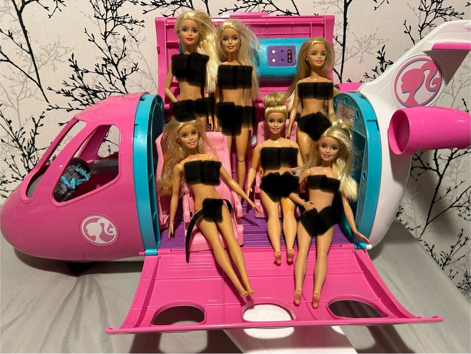 Barbie samolot skuter szafa kawiarnia lalki i ubrania