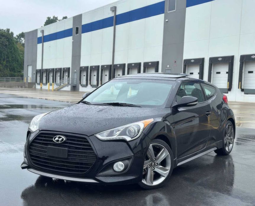 Hyundai Veloster      2015