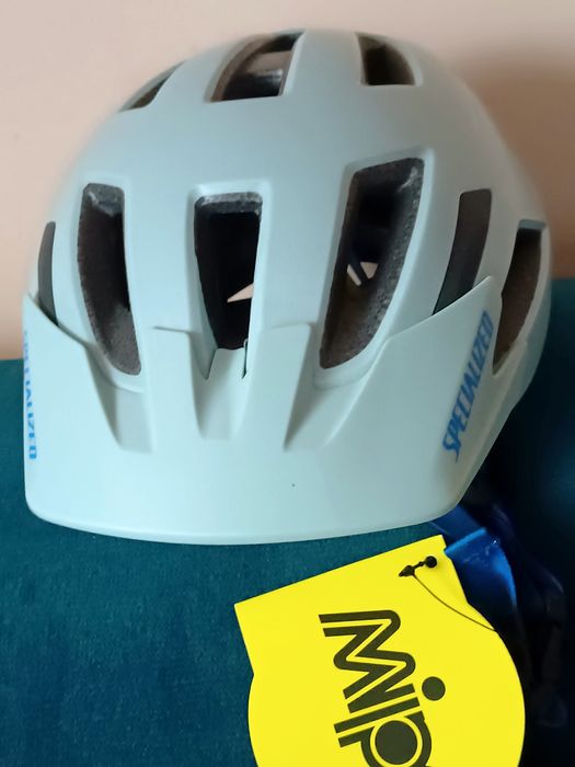 Kask Specialized Shuffle MIPS z LED