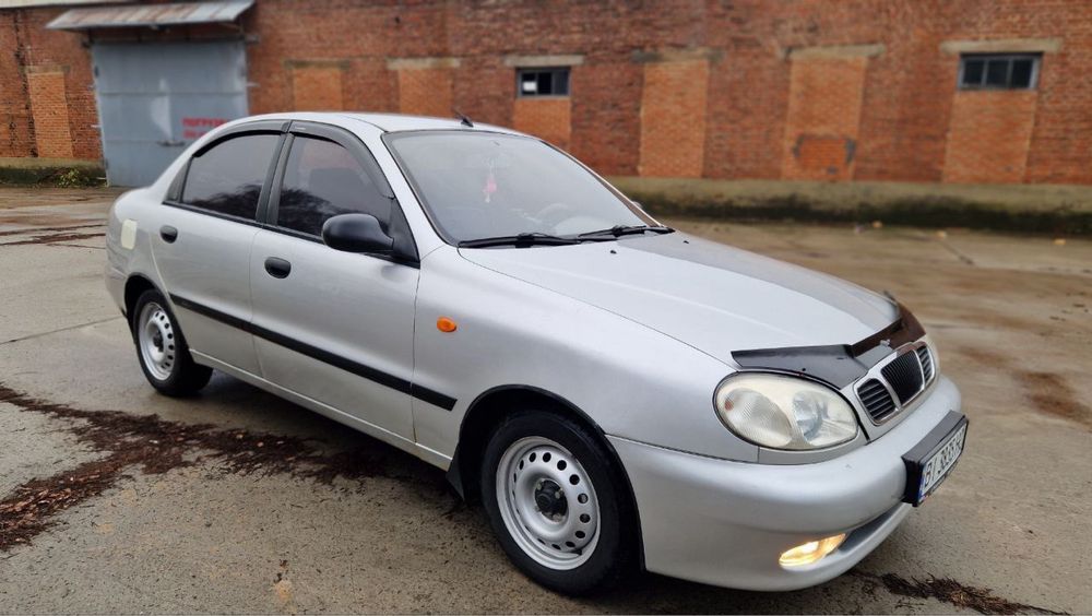 Део Ланос 1,5, газ бензин.