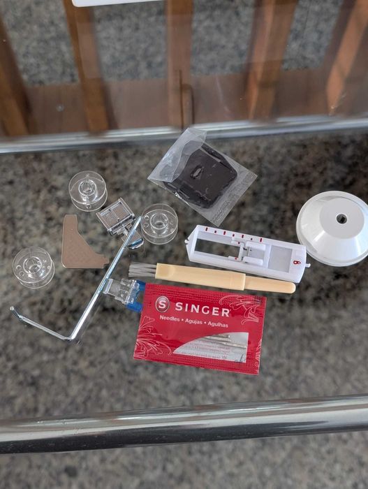 Maquina de Costura Singer