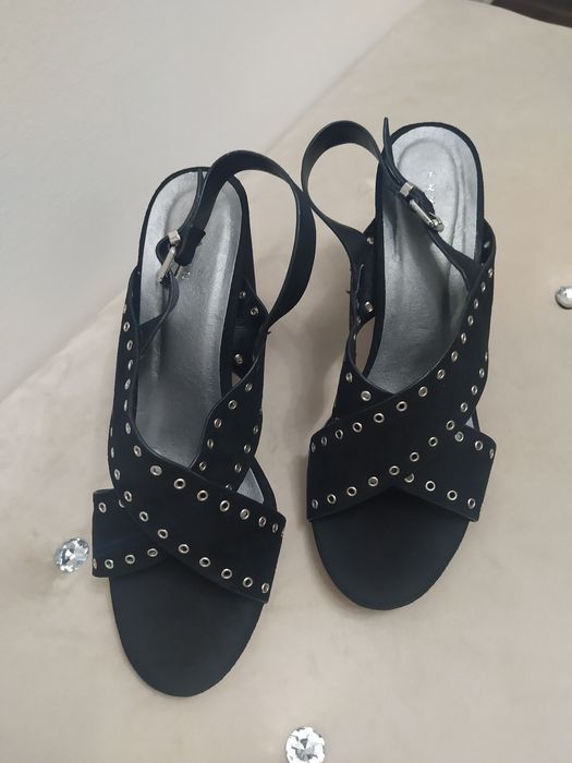 Sandały nowe czarne rozmiar 39