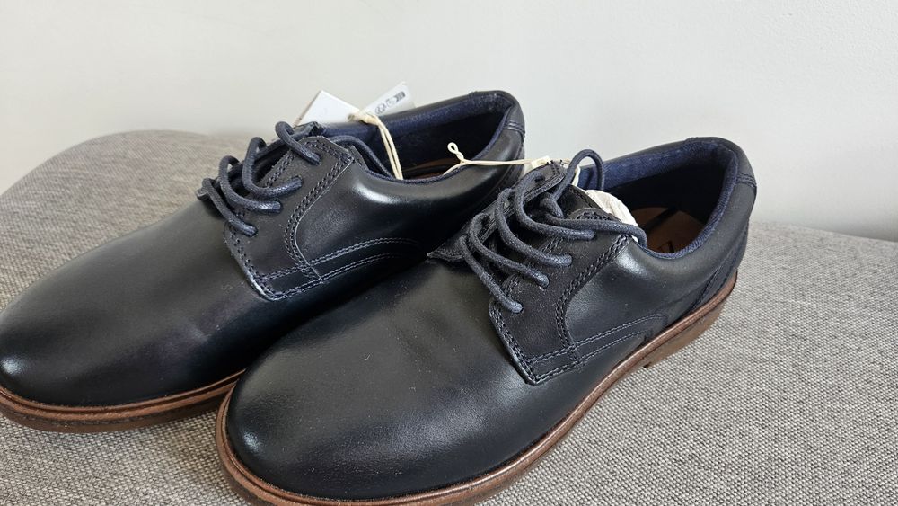 Skórzane nowe buty Zara eleganckie do komunii  35