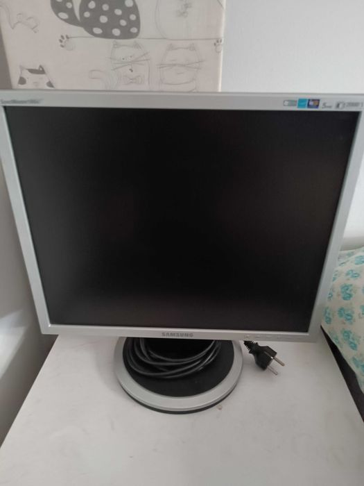 Monitor LCD Samsung SyncMaster 940n