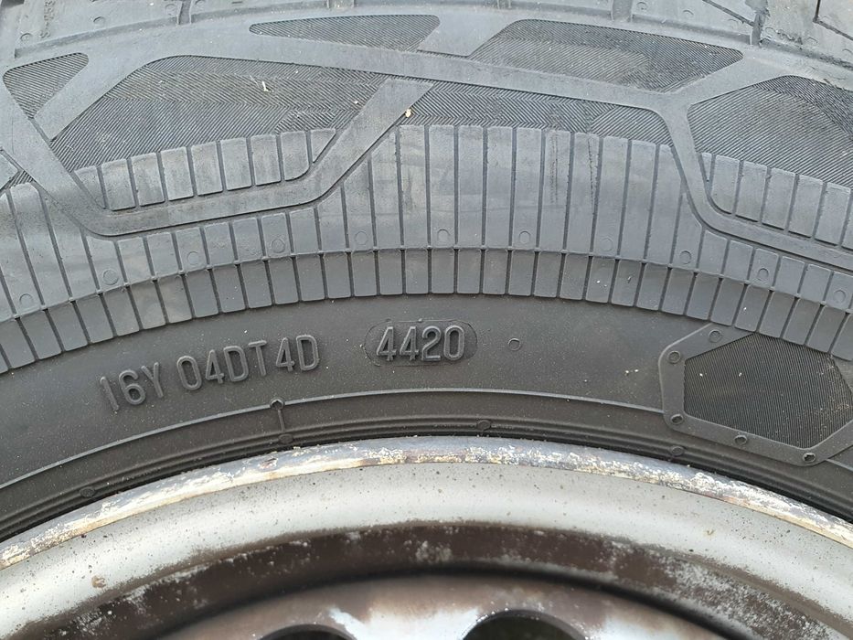 4x Oryginalne koła 16-stki Sprinter235/65/16C Continental 7,5mm 2020r.