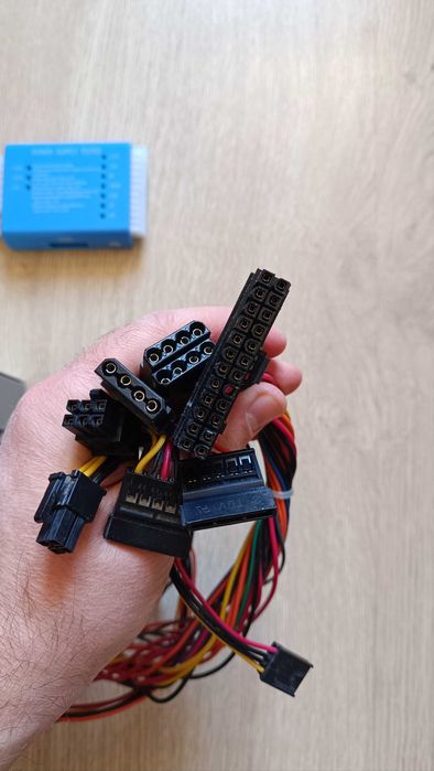 Продам блок живлення для ПК Delux 500W