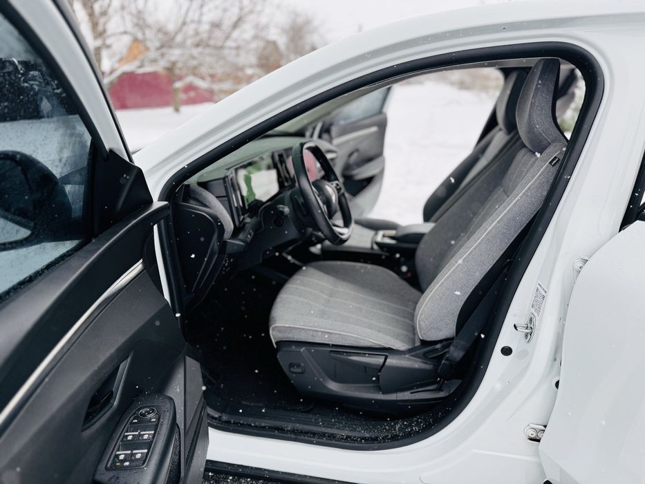 Renault Megane E-Tech Electric EV60 Iconic 2023р