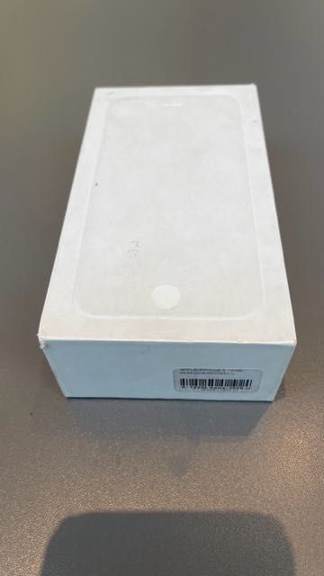 Pudełko kartonik opakowanie smartfon - puste