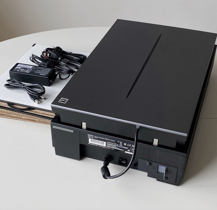 Epson Perfection V850 Pro — Scanner Fotográfico Profissional