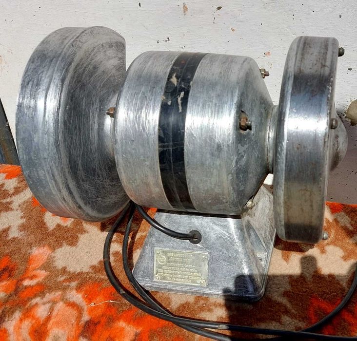 Продається єлектроточило Томск1 (СРСР)