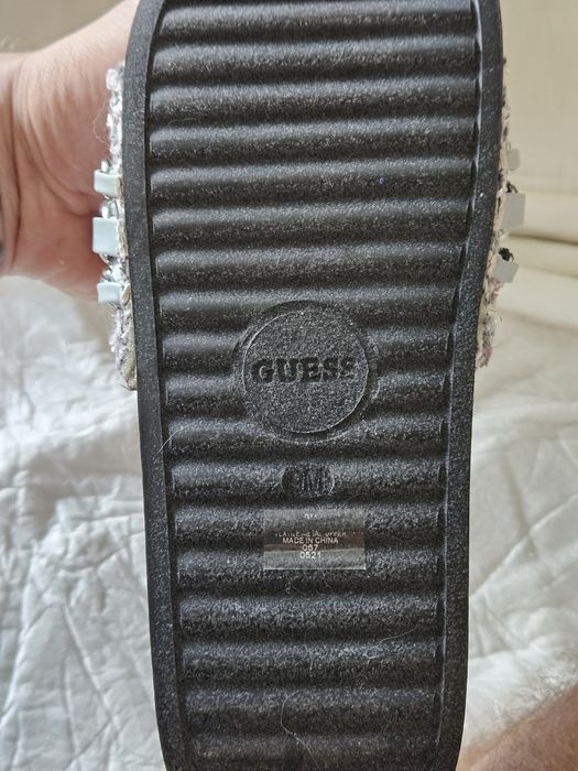 Сланци жіночі Guess