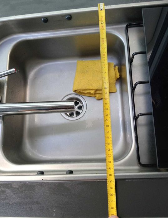 Lava loiça / fogão + torneira autocaravana