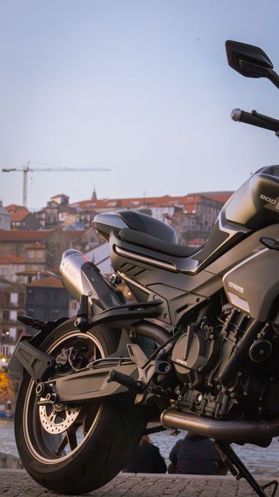 CF MOTO 800NK 2024