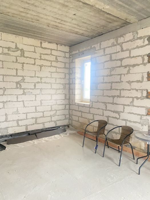 БУДИНОК 2-поверховий 140м2.Перекритяя ж/б плити.Введений в експлуатацію .Без %.