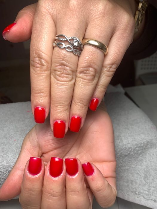 Procuro modelos para unhas – Apenas custo de material