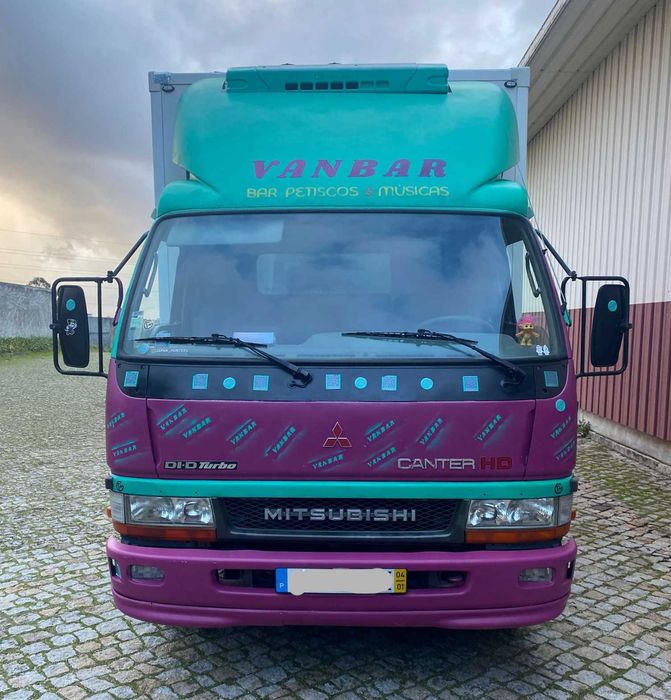 Mitsubishi Canter roulote bar Food Truckr