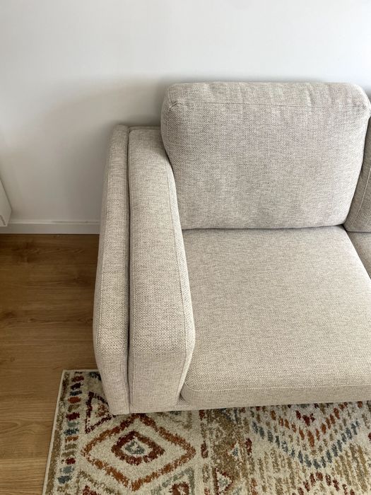 Sofá com Chaise Longue