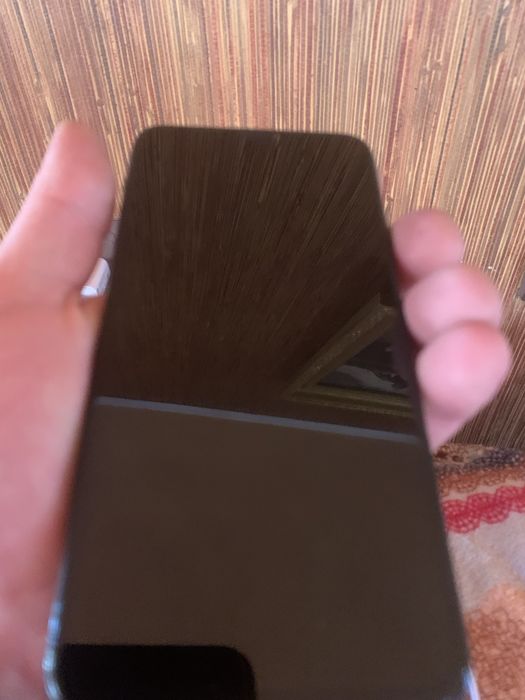 Продам Iphone 11pro max