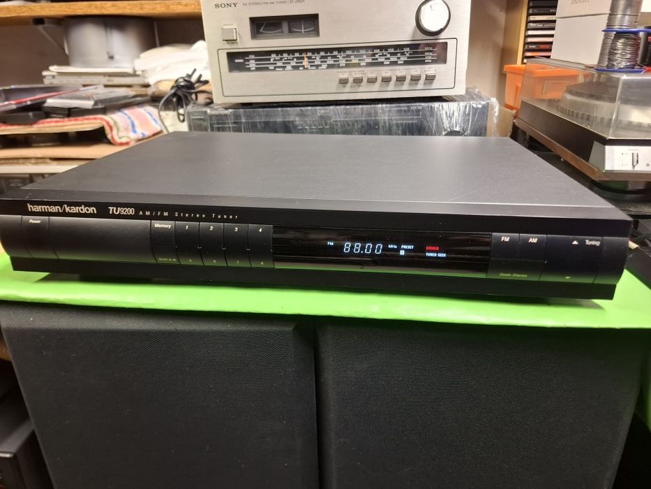 Tuner Harman/Kardon TU-9200