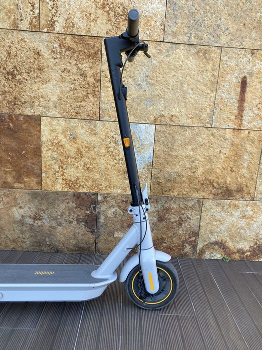 Trotinete Elétrica E-Scooter SEGWAY-NINEBOT Max G30 LE