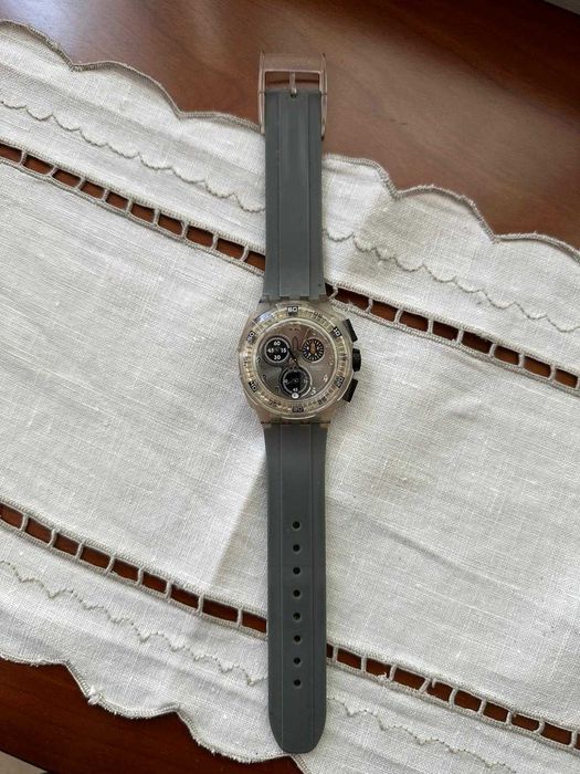 Relógio Swatch Cinza