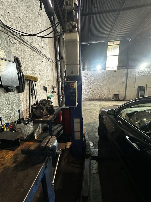 Elevadot 4 toneladas