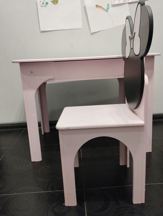 Дитячий стіл+ стільчик