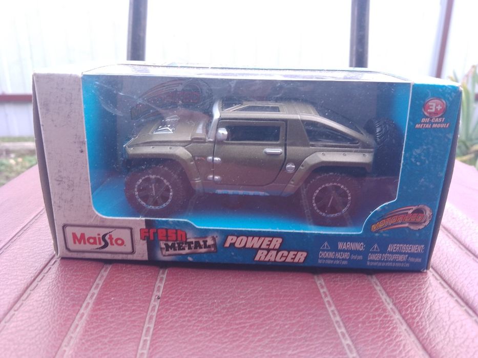 Maisto Fresh Metal Hummer H3X