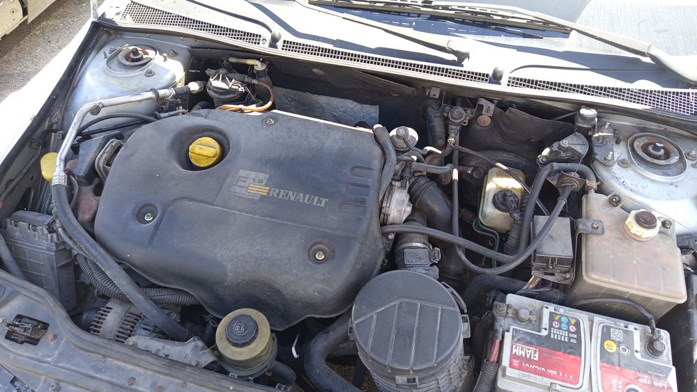 Renault laguna 1900dti — photo 5