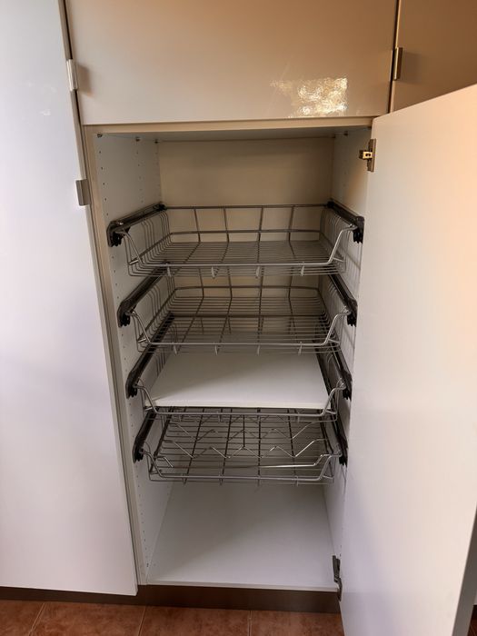 Armario cozinha / arrumacao como Novo