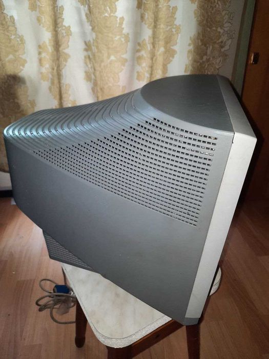 Продам монітор LG Flatron ez t710bh