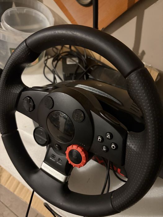 Kierownica Logitech Driving Force GT