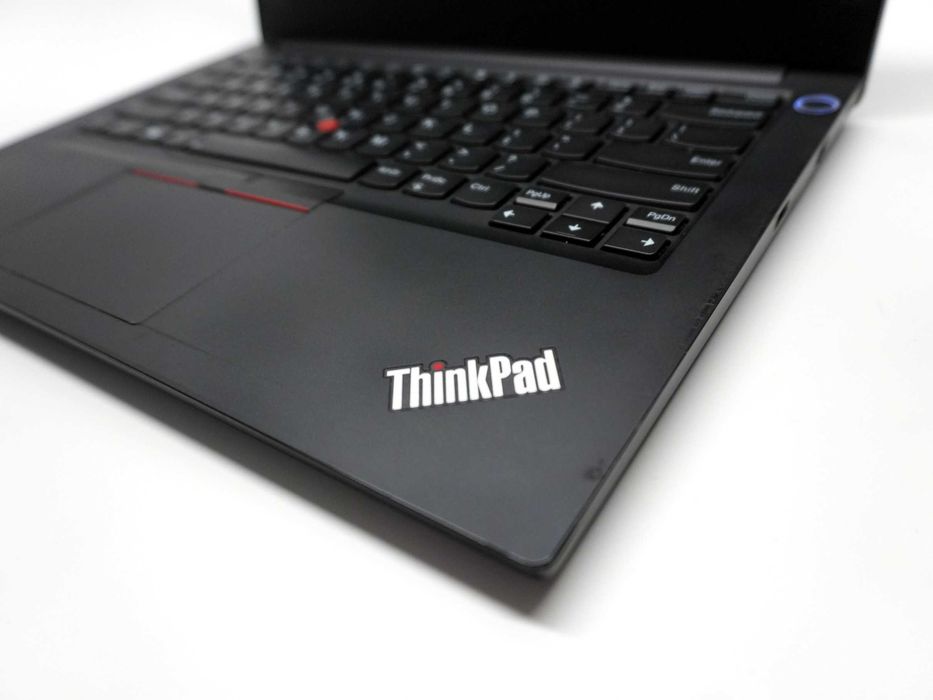Lenovo ThinkPad E14 | 14" FHD i5-10210U 16GB SSD 256GB Win11 KL.A=