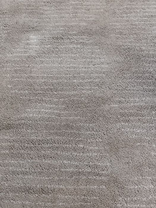 Sprzedam  dywan 225x160 cm.
