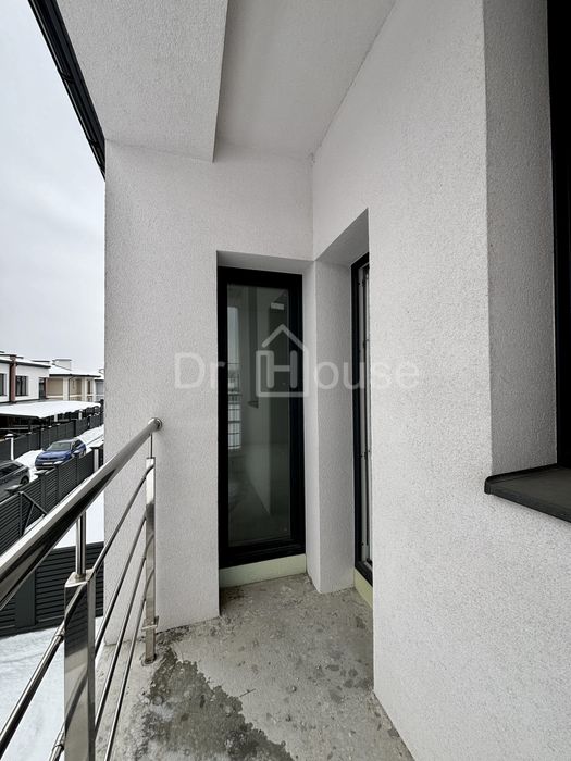 Продаж котеджів у с. Конопниця — всього 7 хвилин до Львова