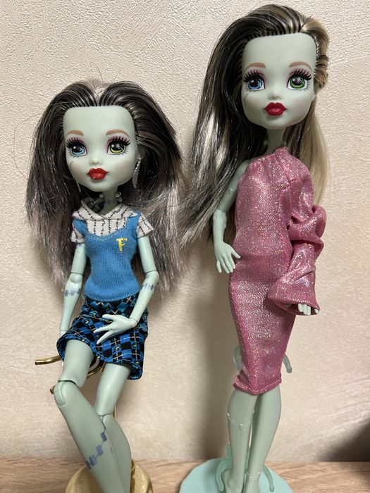 Фрэнки Штейн из серии Monster High от Mattel.