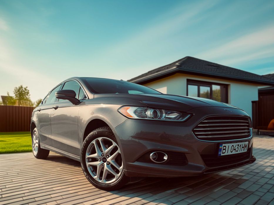 Ford FUSION USA 2013 року, 189 кінських сил.